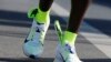 Les pieds d'un athlète kenyan lors du marathon de Berlin, Allemagne, le 27 septembre 2015.