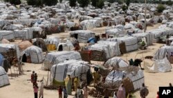 Le camp de personnes déplacées fuyant les attaques répétées du groupe islamiste Boko Haram à Maiduguri, Nigeria, 28 août 2016.
