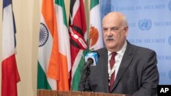 En esta imagen proporcionada por las Naciones Unidas, el embajador de Brasil ante el organismo, Ronaldo Costa Filho, habla durante una ceremonia para los nuevos miembros del Consejo de Seguridad de la ONU, el martes 4 de enero de 2021, en la sede de la agencia.