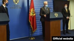 Novi crnogorski premijer Zdravko Krivokapić govori na konferenciji za novinare u Vladi Crne Gore (Foto: Gov.me/S.Matić)