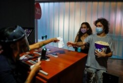 Las salas de cine estuvieron cerradas 11 meses en Argentina. Desde el miércoles 3 de marzo de 2021, los bonaerenses ya pueden regresar a ellas, pero con restricciones.