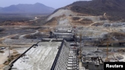 FILE - A general view of Ethiopia's Grand Renaissance Dam, as it undergoes construction, is seen during a media tour along the Nile in Benishangul Gumuz Region, Guba Woreda, in Ethiopia, March 31, 2015.
