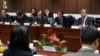 지난 5일 서울 세종로 정부서울청사에서 북한이 개성공단 북측 근로자의 임금 인상을 일방적으로 통보한 데 대한 대책회의가 열리고 있다. (자료사진)