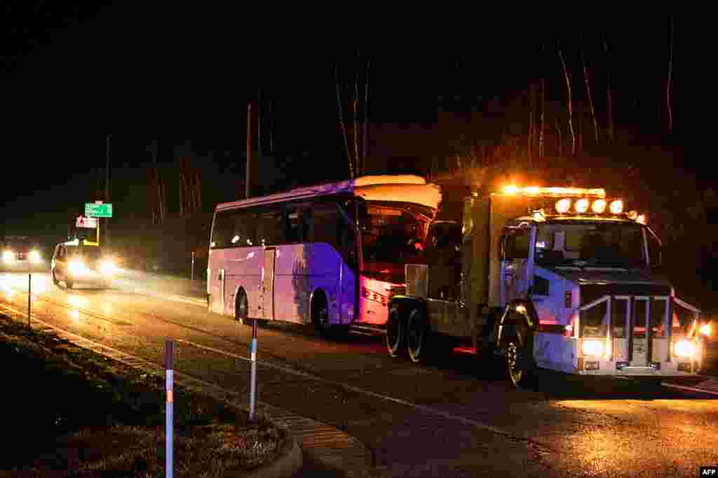 Los heridos fueron evacuados a centros hospitalarios de Toulouse, Perpiñán, Foix y Puigcerdà, a unos veinte kilómetros del lugar del accidente, en el lado español de la frontera. 