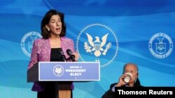 La gobernadora de Rhode Island, Gina Raimondo, ha sido elegida por el presidente electo Joe Biden como su nominada a secretaria de Comercio. 