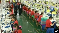 Xitoy hukumati "kasb-hunar markazi" deb ataydigan lagerlardan biri